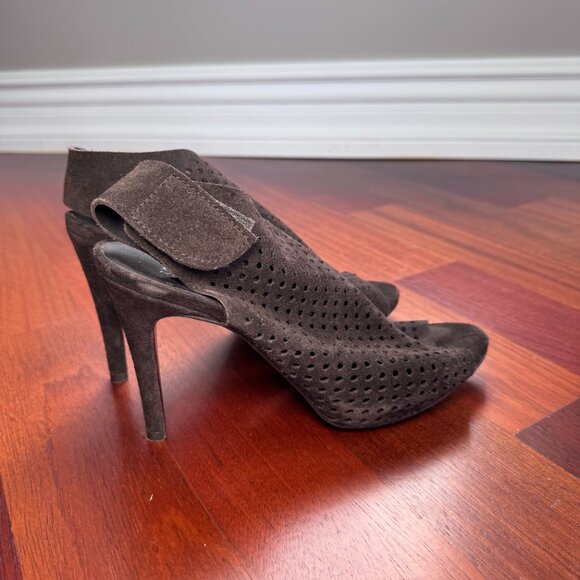 Pedro García Suede Peep Toe Booties Perforated High Heel 39.5 Brown - Picture 3 of 5
